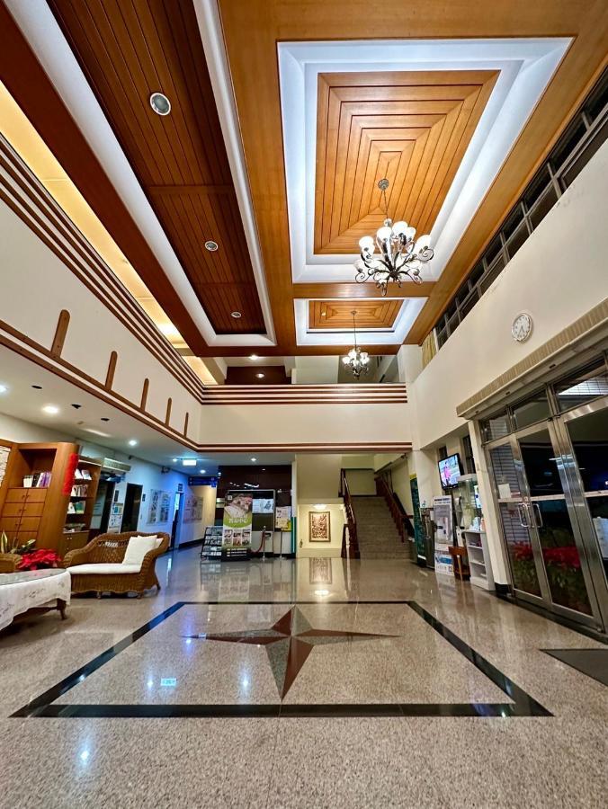Апартаменты San Yu Health Center Юйчи Экстерьер фото