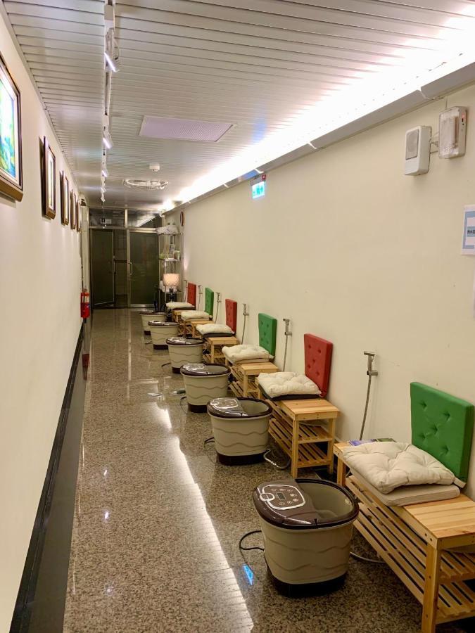 Апартаменты San Yu Health Center Юйчи Экстерьер фото